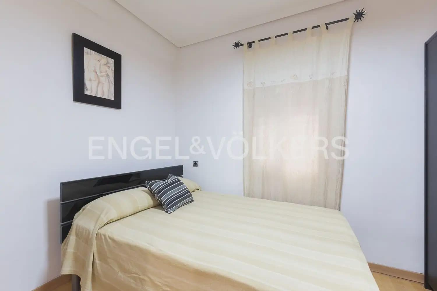 3 Zimmer Wohnung zu verkaufen in Valencia Stadt - 385.000 € (Ref: 9897637)