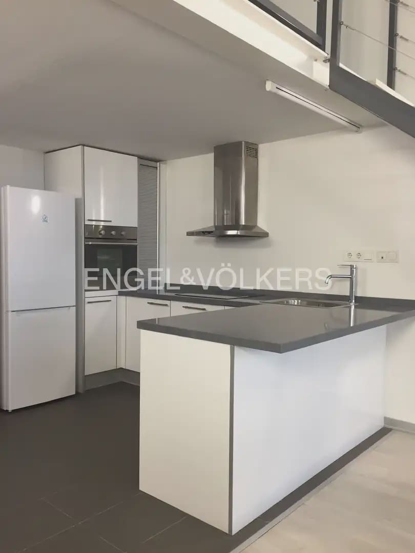 1 makuuhuone Asunto vuokrattavana paikassa Xirivella mukana 
autotalli - 1 250 € (Ref: 9897638)