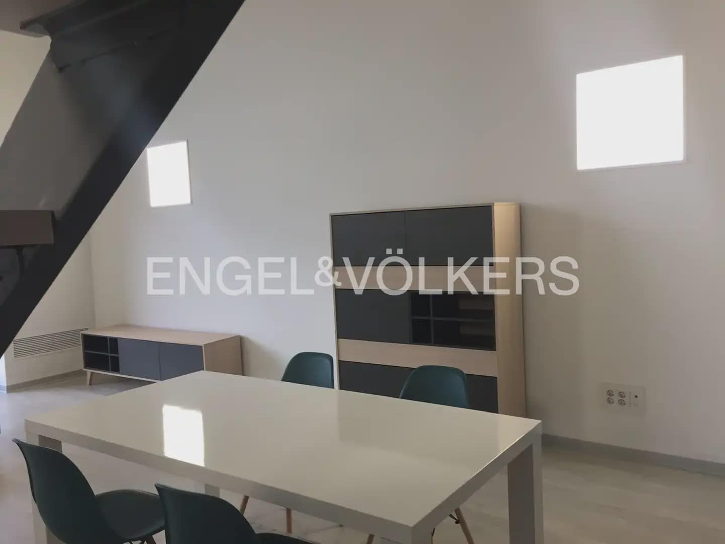 1 makuuhuone Asunto vuokrattavana paikassa Xirivella mukana 
autotalli - 1 250 € (Ref: 9897638)