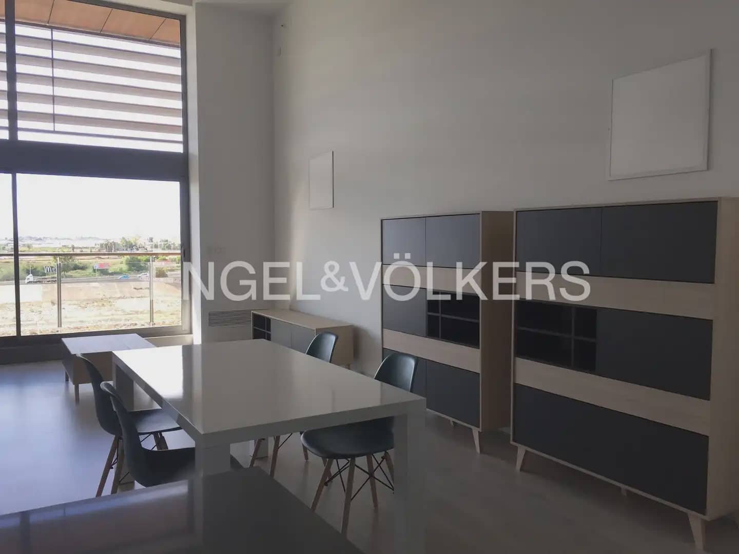 1 makuuhuone Asunto vuokrattavana paikassa Xirivella mukana 
autotalli - 1 250 € (Ref: 9897638)