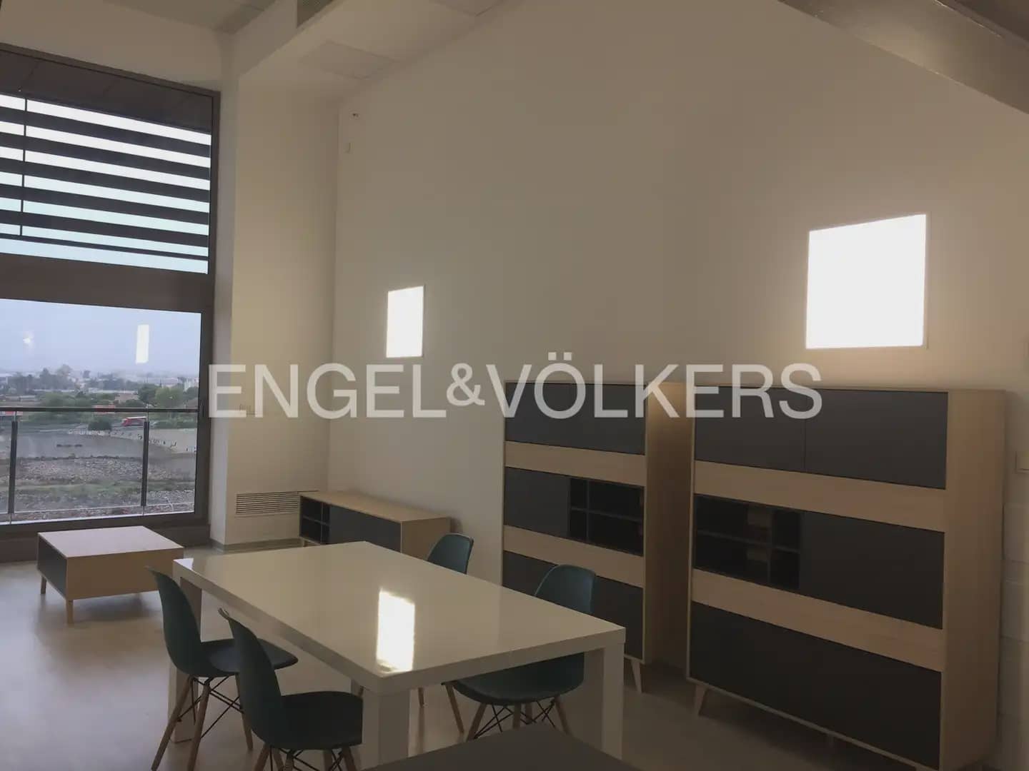 1 makuuhuone Asunto vuokrattavana paikassa Xirivella mukana 
autotalli - 1 250 € (Ref: 9897638)