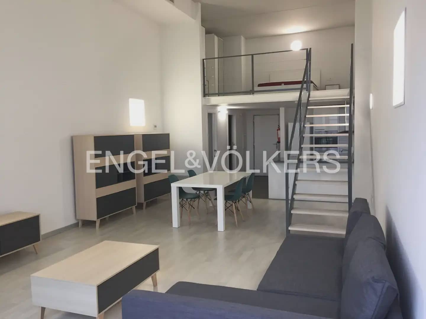 1 makuuhuone Asunto vuokrattavana paikassa Xirivella mukana 
autotalli - 1 250 € (Ref: 9897638)
