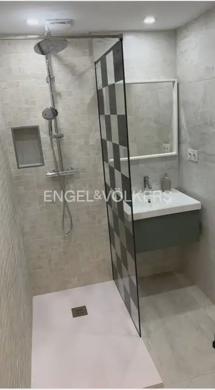 2 Zimmer Wohnung zu vermieten in Valencia Stadt - 1.600 € (Ref: 9897639)