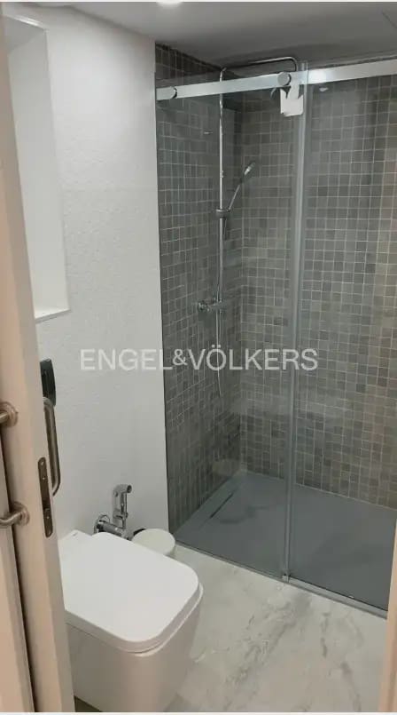 2 Zimmer Wohnung zu vermieten in Valencia Stadt - 1.600 € (Ref: 9897639)