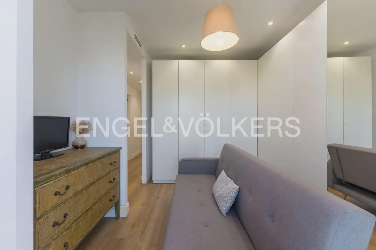 3 Zimmer Wohnung zu verkaufen in Valencia Stadt mit Garage - 795.000 € (Ref: 9897640)