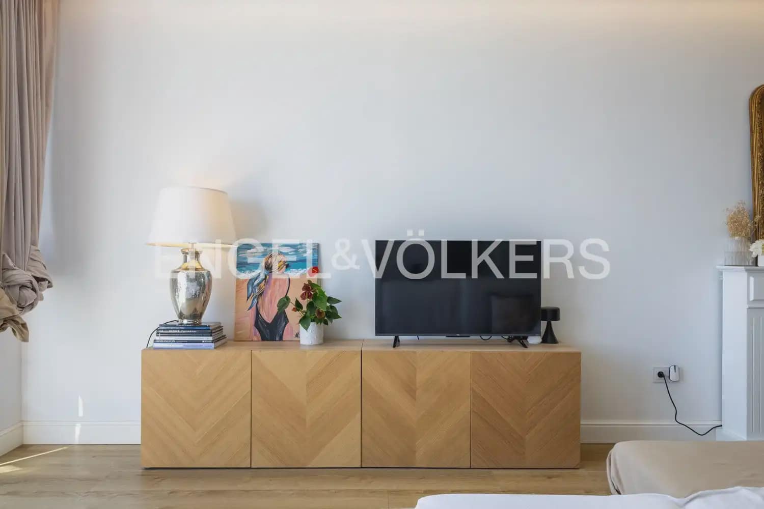 3 Zimmer Wohnung zu verkaufen in Valencia Stadt mit Garage - 795.000 € (Ref: 9897640)