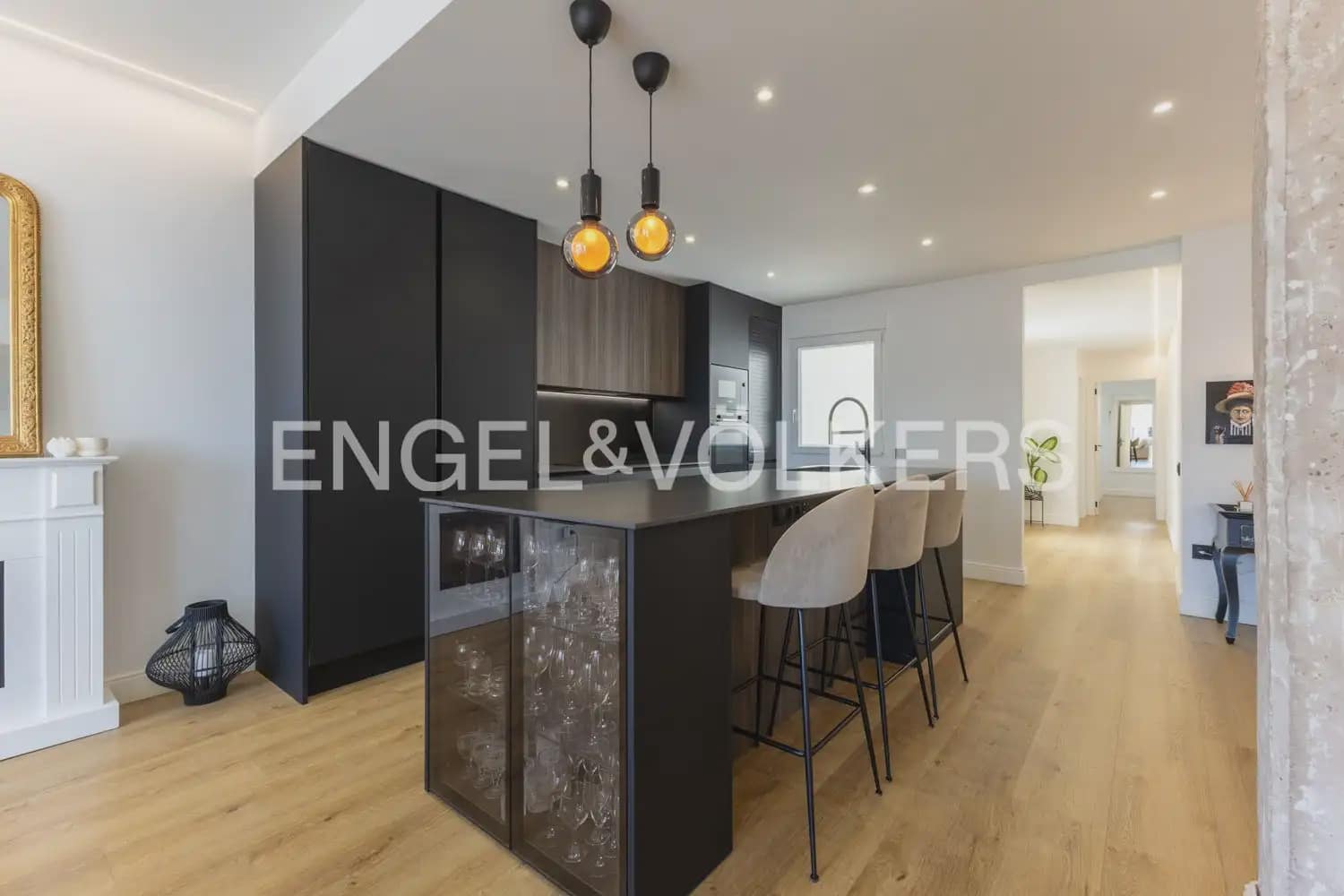 3 Zimmer Wohnung zu verkaufen in Valencia Stadt mit Garage - 795.000 € (Ref: 9897640)