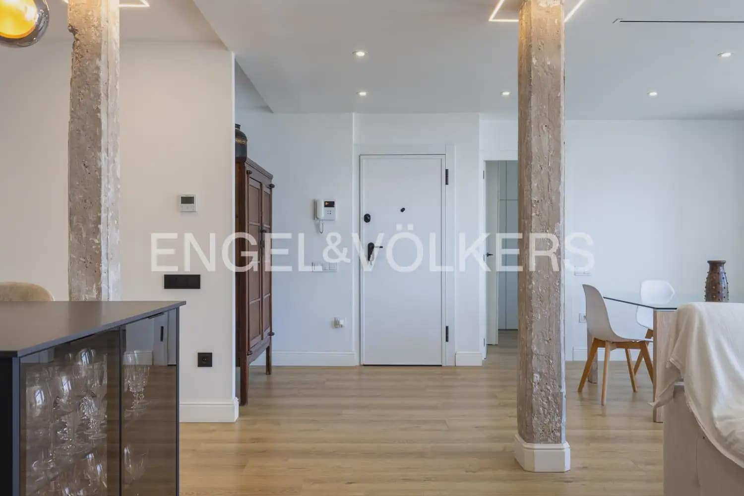 3 Zimmer Wohnung zu verkaufen in Valencia Stadt mit Garage - 795.000 € (Ref: 9897640)