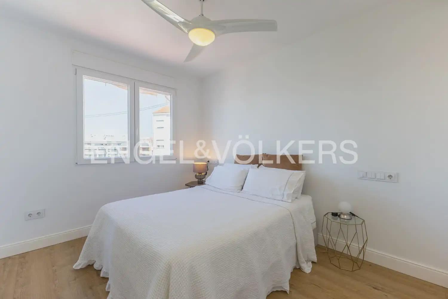3 Zimmer Wohnung zu verkaufen in Valencia Stadt mit Garage - 795.000 € (Ref: 9897640)