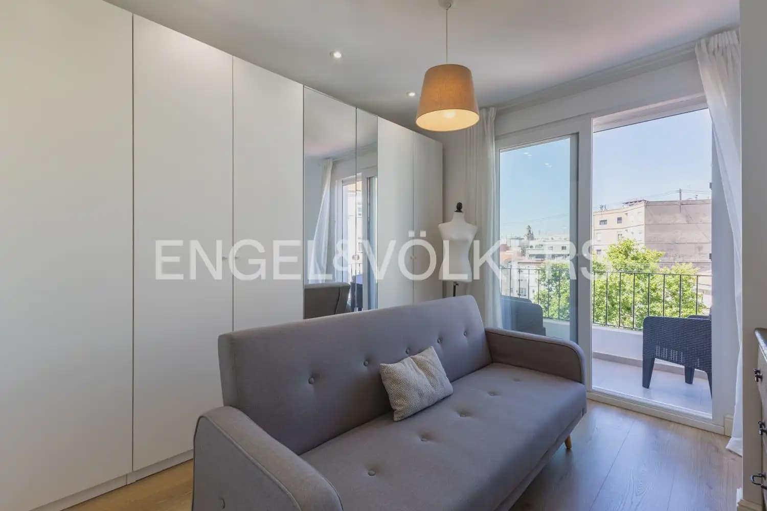 3 Zimmer Wohnung zu verkaufen in Valencia Stadt mit Garage - 795.000 € (Ref: 9897640)