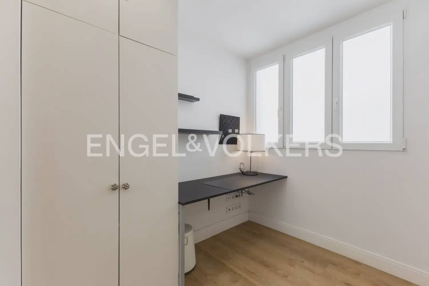 3 Zimmer Wohnung zu verkaufen in Valencia Stadt mit Garage - 795.000 € (Ref: 9897640)