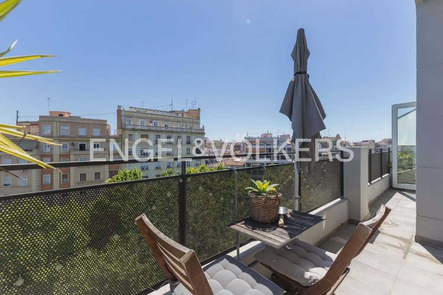 3 Zimmer Wohnung zu verkaufen in Valencia Stadt mit Garage - 795.000 € (Ref: 9897640)