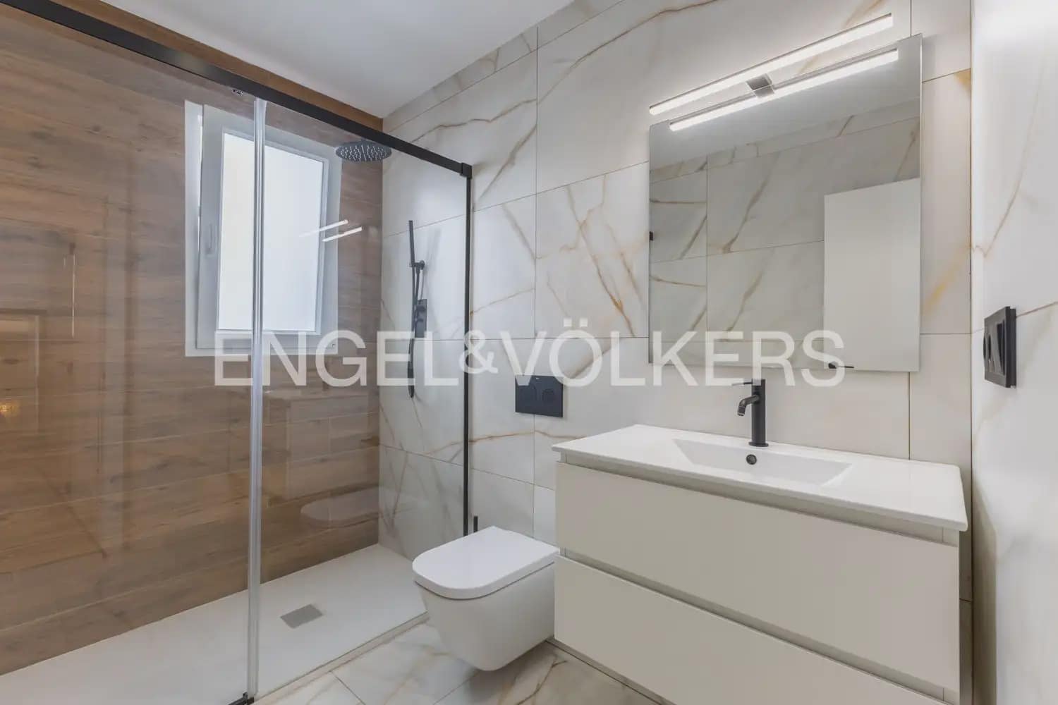 3 Zimmer Wohnung zu verkaufen in Valencia Stadt mit Garage - 795.000 € (Ref: 9897640)
