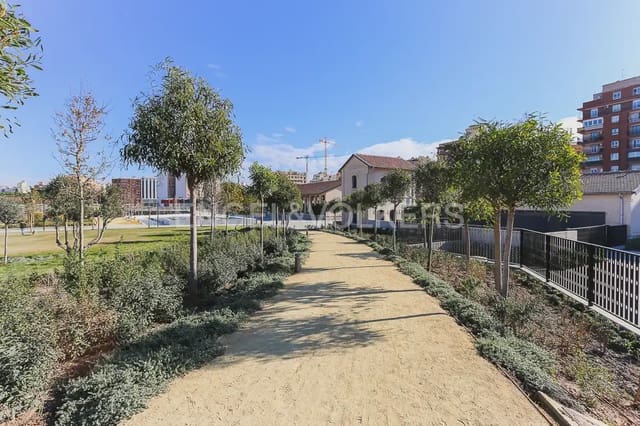 2 sovrum Lägenhet till salu i Russafa, Valencia stad med garage - 635 000 € (Ref: 9897644)