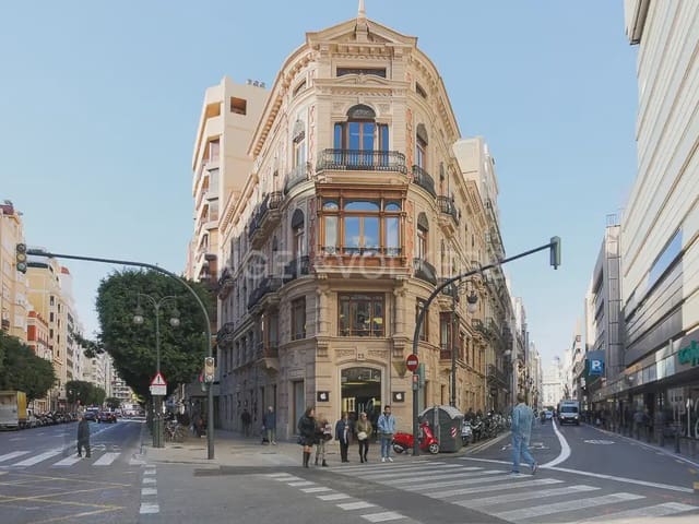 2 sovrum Lägenhet till salu i Russafa, Valencia stad med garage - 685 000 € (Ref: 9897650)