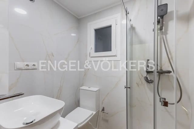 Appartement de 3 chambres à louer à El Grau, Valence ville - 2 300 € (Ref: 9897652)
