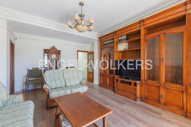 Appartement de 3 chambres à louer à El Grau, Valence ville - 2 300 € (Ref: 9897652)
