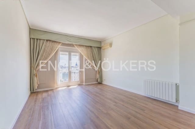 3 makuuhuone Asunto vuokrattavana paikassa El Grau, Valencia kaupunki - 2 300 € (Ref: 9897652)