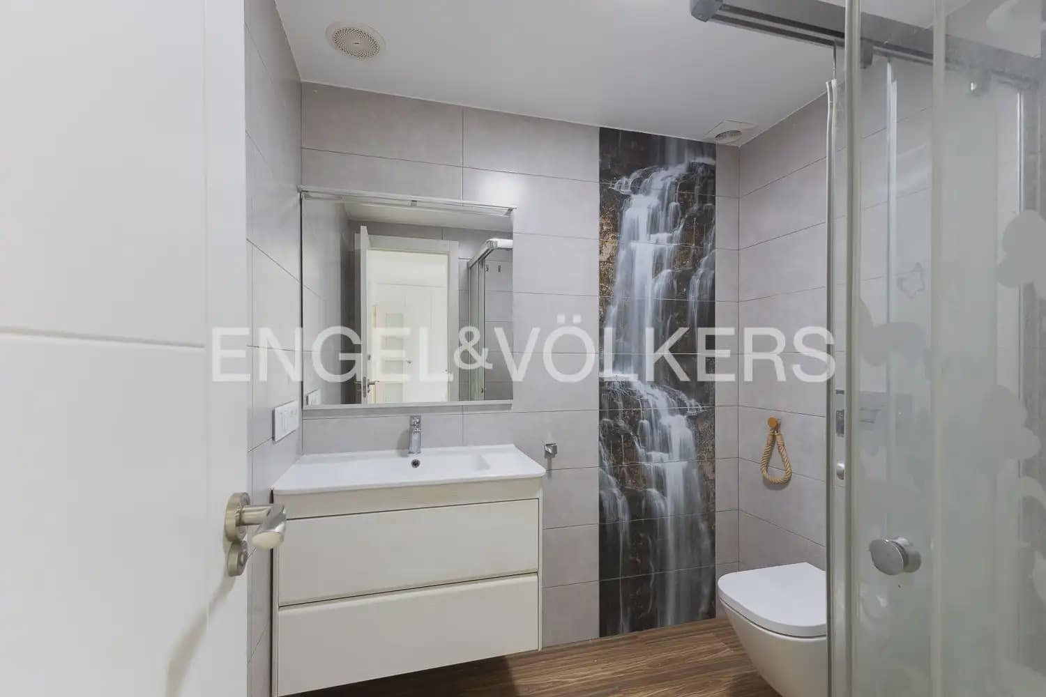 4 sypialnia Mieszkanie na sprzedaż w Miasto Walencja z garażem - 335 000 € (Ref: 9897653)