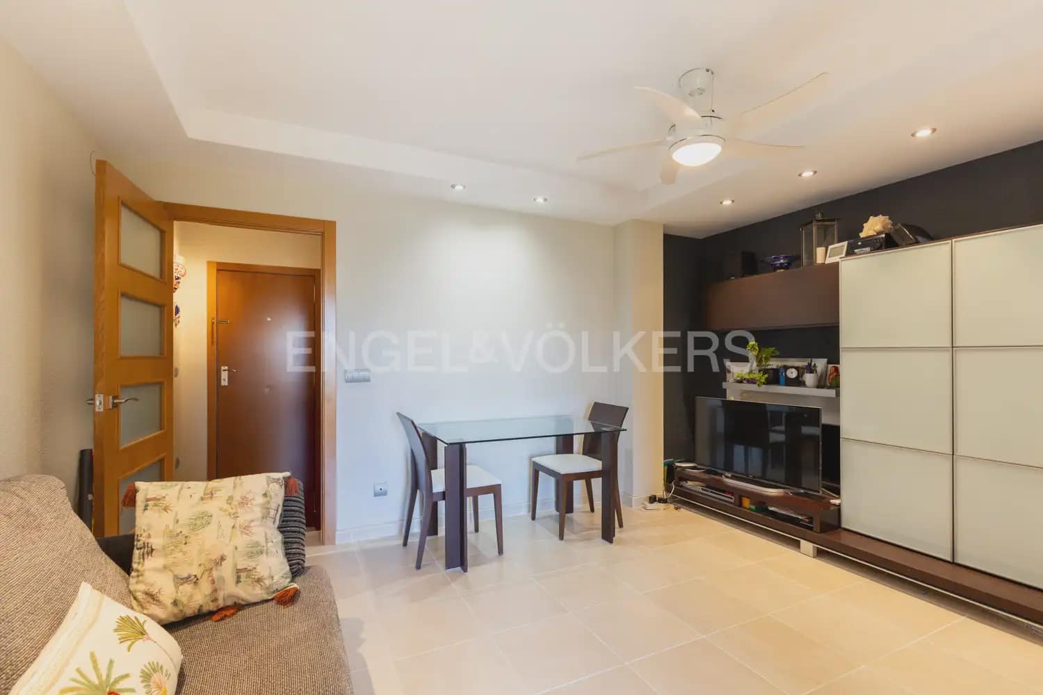2 bedroom Flat for rent in Canet d'En Berenguer with pool garage - € 900 (Ref: 9897654)