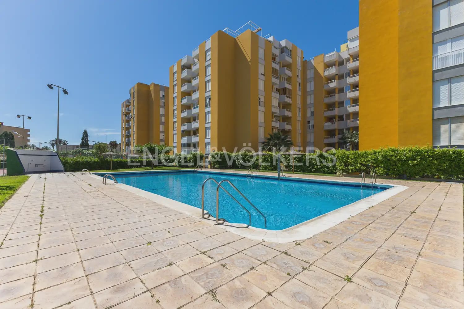 2 bedroom Flat for rent in Canet d'En Berenguer with pool garage - € 900 (Ref: 9897654)