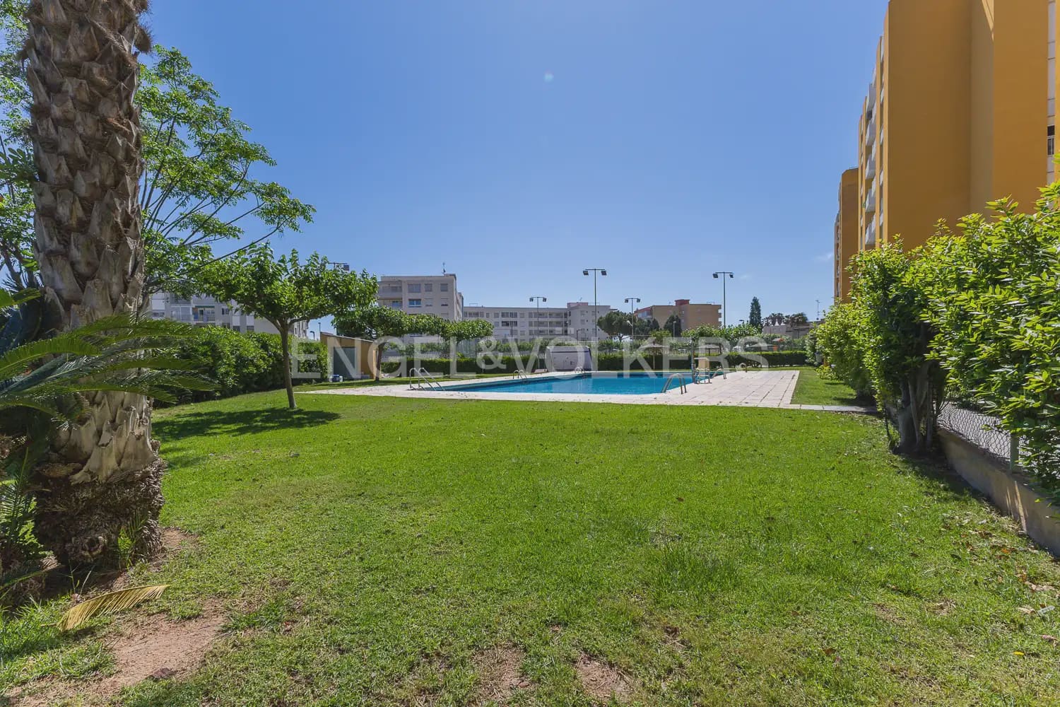 2 bedroom Flat for rent in Canet d'En Berenguer with pool garage - € 900 (Ref: 9897654)