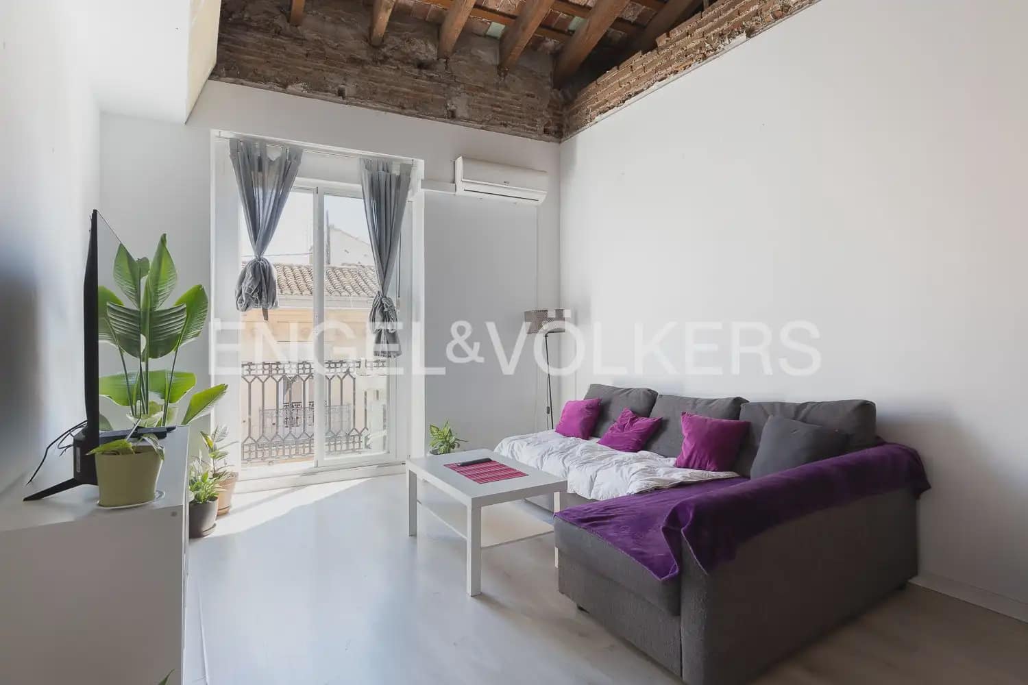 1 sypialnia Mieszkanie na sprzedaż w Miasto Walencja - 220 000 € (Ref: 9897655)