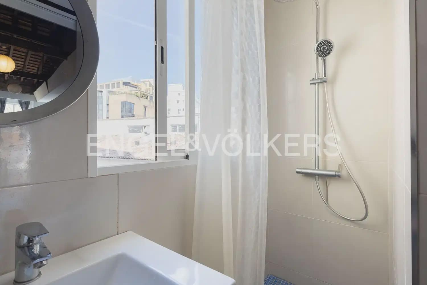 1 sypialnia Mieszkanie na sprzedaż w Miasto Walencja - 220 000 € (Ref: 9897655)