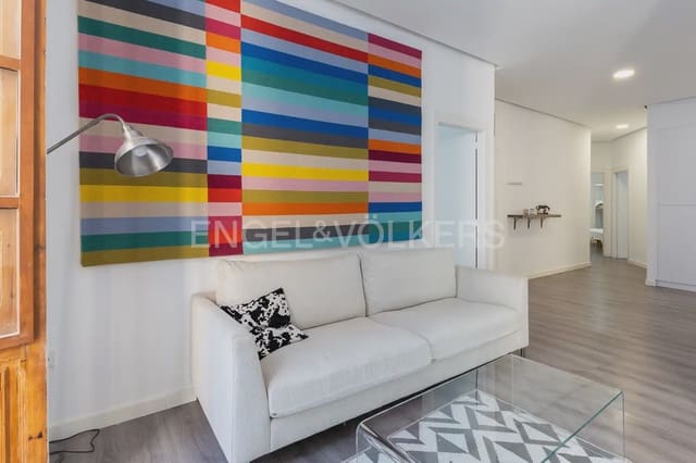 Piso de 3 habitaciones en La Seu, València ciudad en alquiler con garaje - 2.300 € (Ref: 9897657)