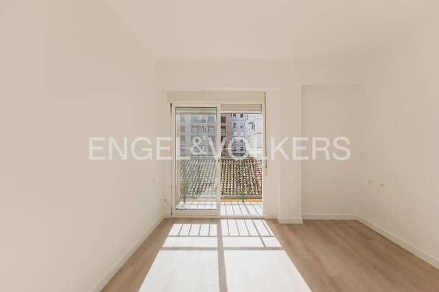 4 quarto Apartamento para venda em Mont-Olivet, Valência cidade - 248 000 € (Ref: 9897661)