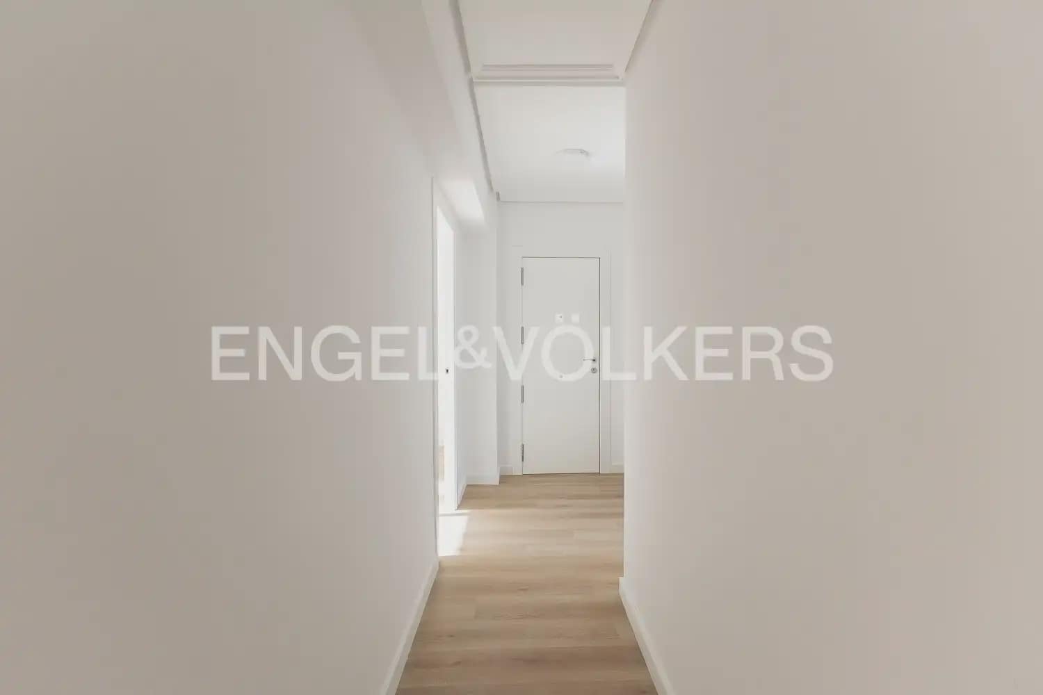 4 quarto Apartamento para venda em Valencia cidade - 248 000 € (Ref: 9897661)