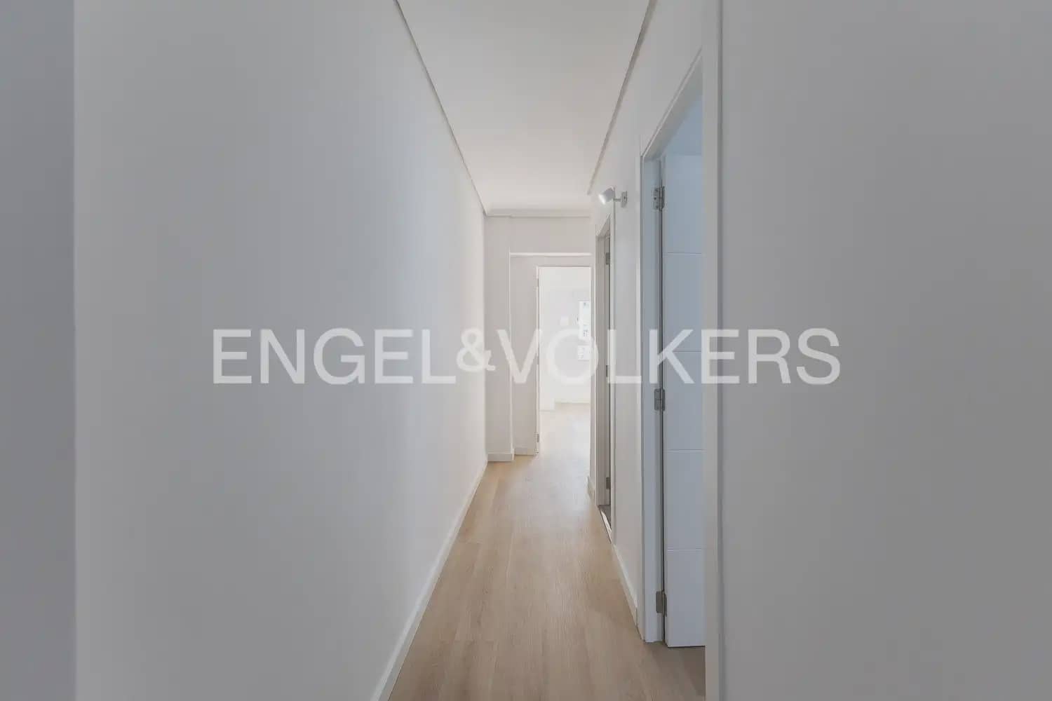 4 quarto Apartamento para venda em Valencia cidade - 248 000 € (Ref: 9897661)