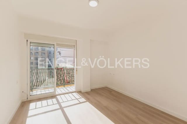4 quarto Apartamento para venda em Mont-Olivet, Valência cidade - 248 000 € (Ref: 9897661)