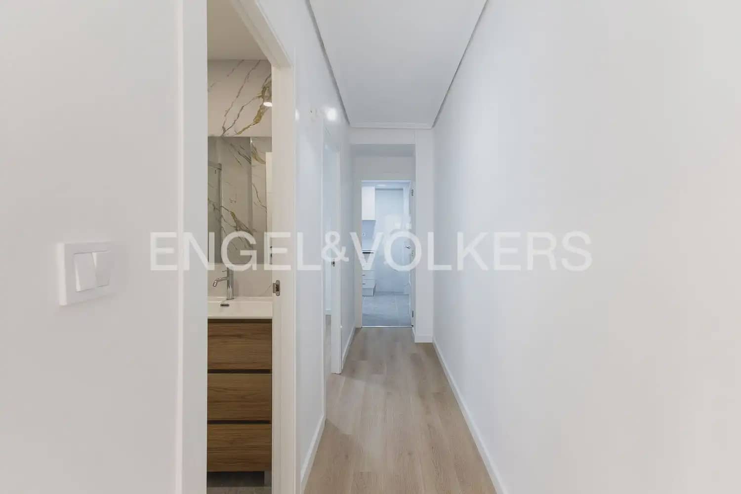 4 quarto Apartamento para venda em Valencia cidade - 248 000 € (Ref: 9897661)
