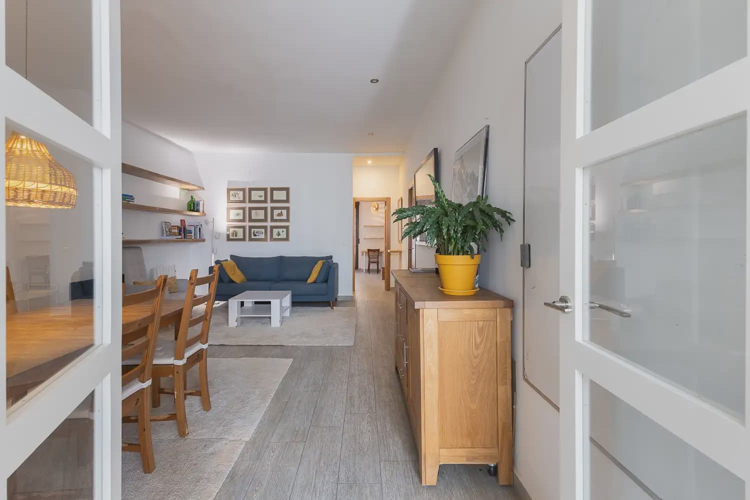 2 soveværelse Lejlighed til leje i Valencia by - € 2.200 (Ref: 9897663)