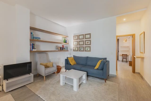 2 soveværelse Lejlighed til leje i Cabanyal-Canyamelar, Valencia by - € 2.200 (Ref: 9897663)