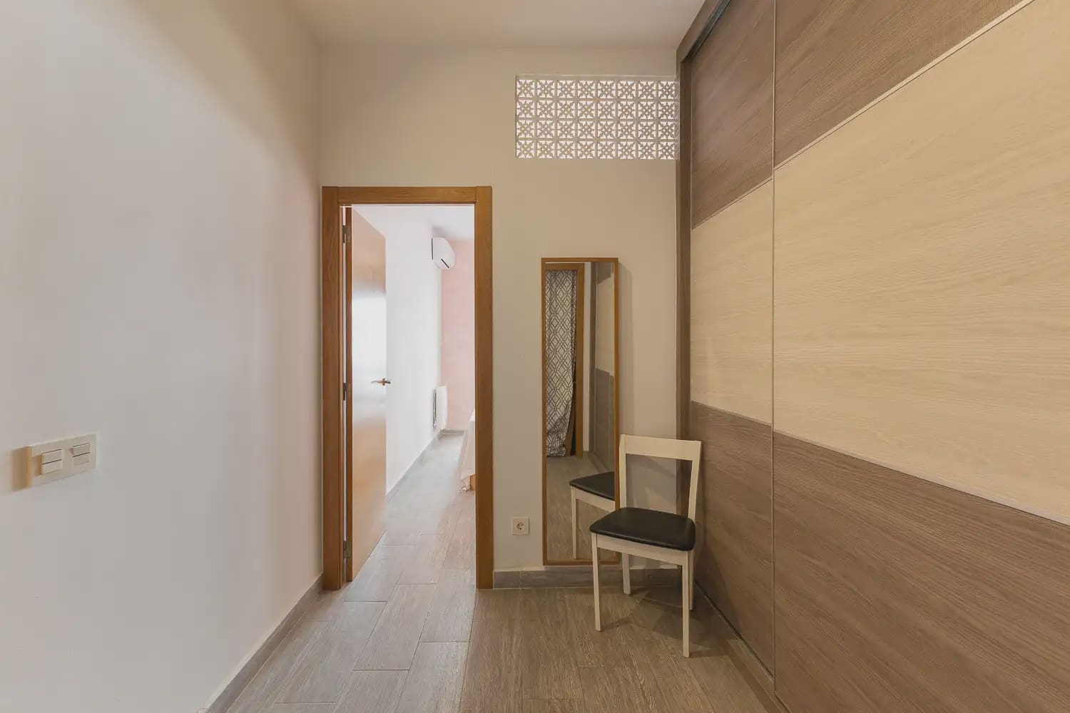 2 soveværelse Lejlighed til leje i Valencia by - € 2.200 (Ref: 9897663)
