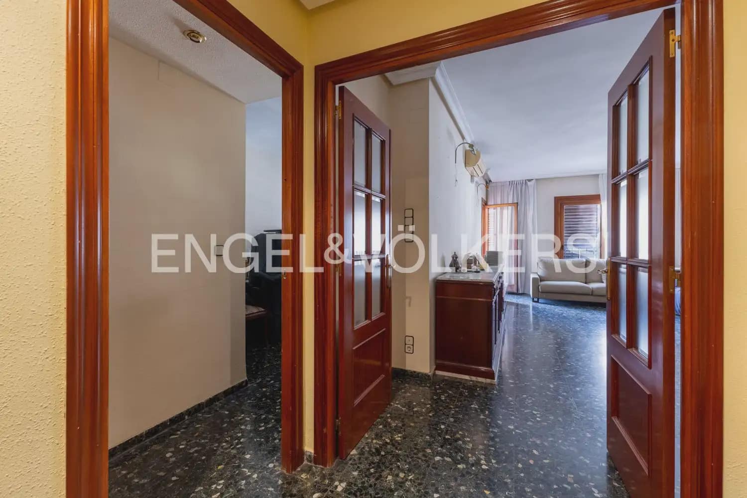 4 soveværelse Lejlighed til salg i Valencia by med garage - € 581.500 (Ref: 9897664)