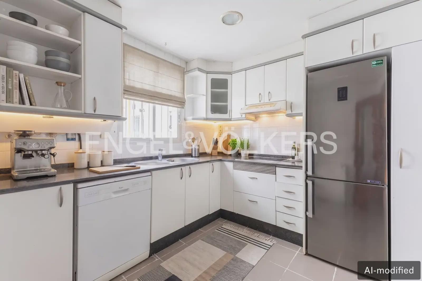 4 slaapkamer Flat te koop in Valencia stad met garage - € 575.000 (Ref: 9897664)