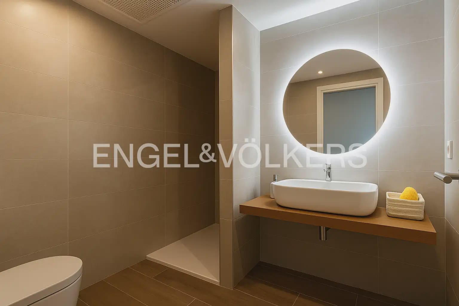 3 sovrum Lägenhet till salu i Valencia stad med pool garage - 1 550 000 € (Ref: 9897665)