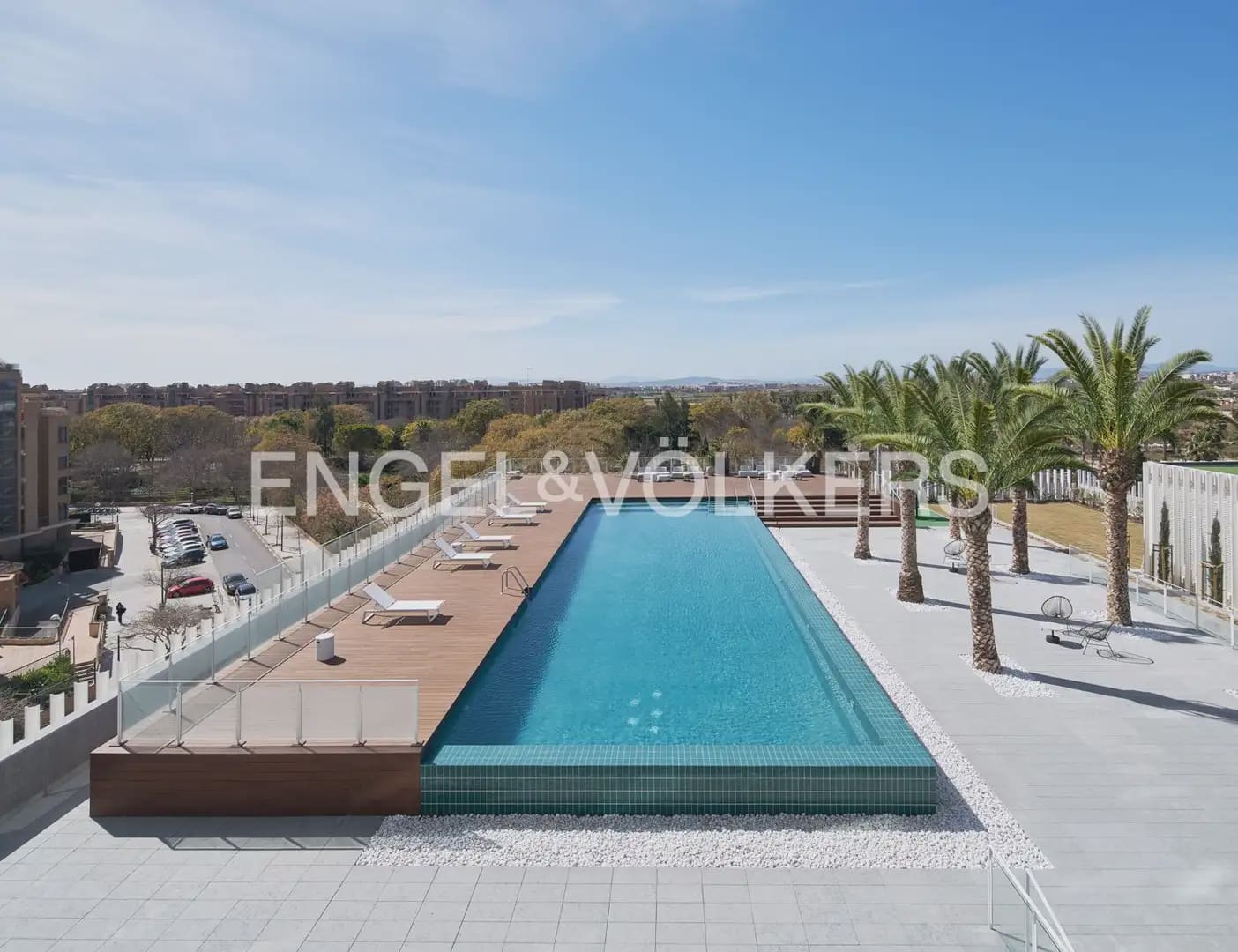 3 sovrum Lägenhet till salu i Valencia stad med pool garage - 1 550 000 € (Ref: 9897665)