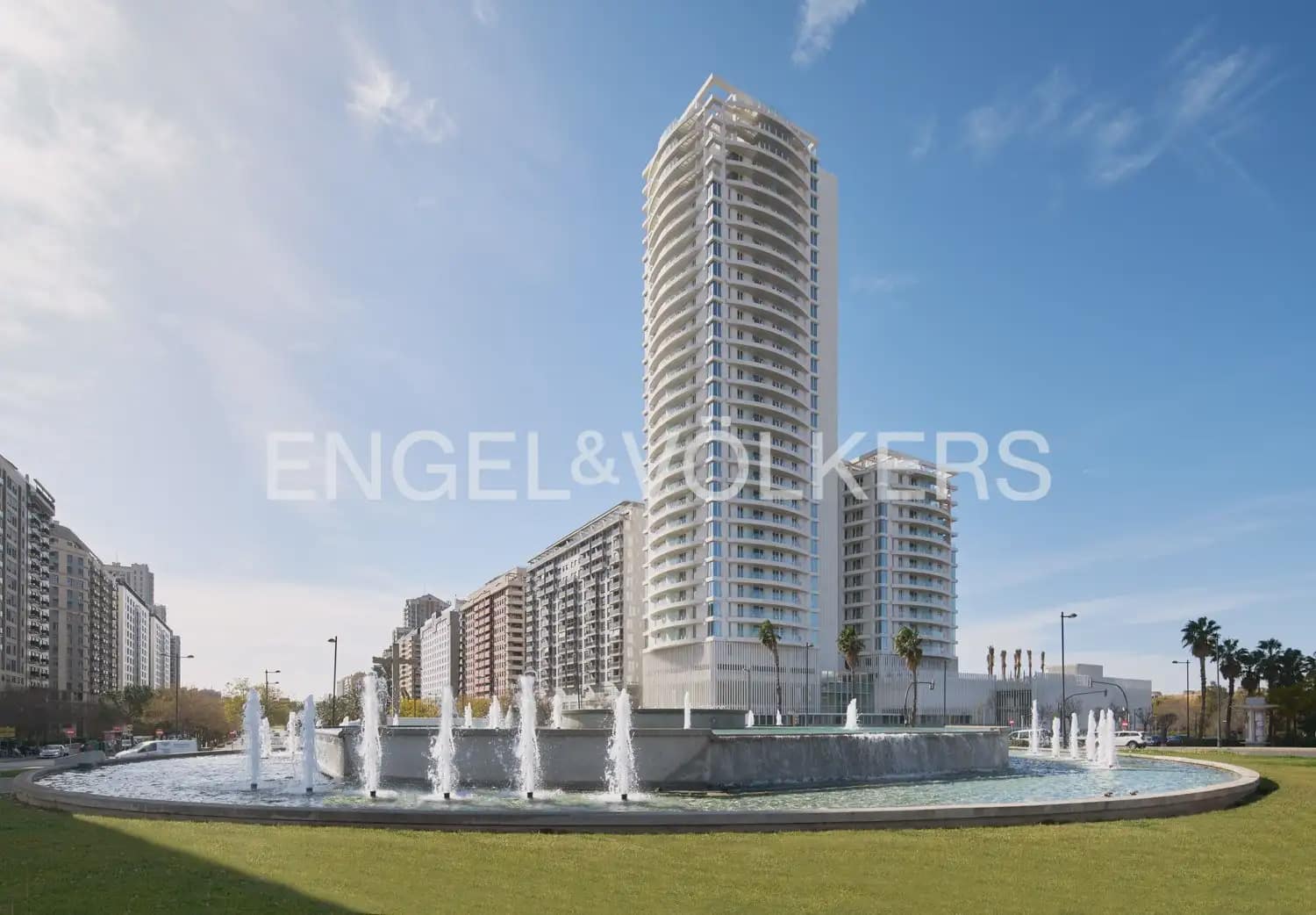 3 sovrum Lägenhet till salu i Valencia stad med pool garage - 1 550 000 € (Ref: 9897665)