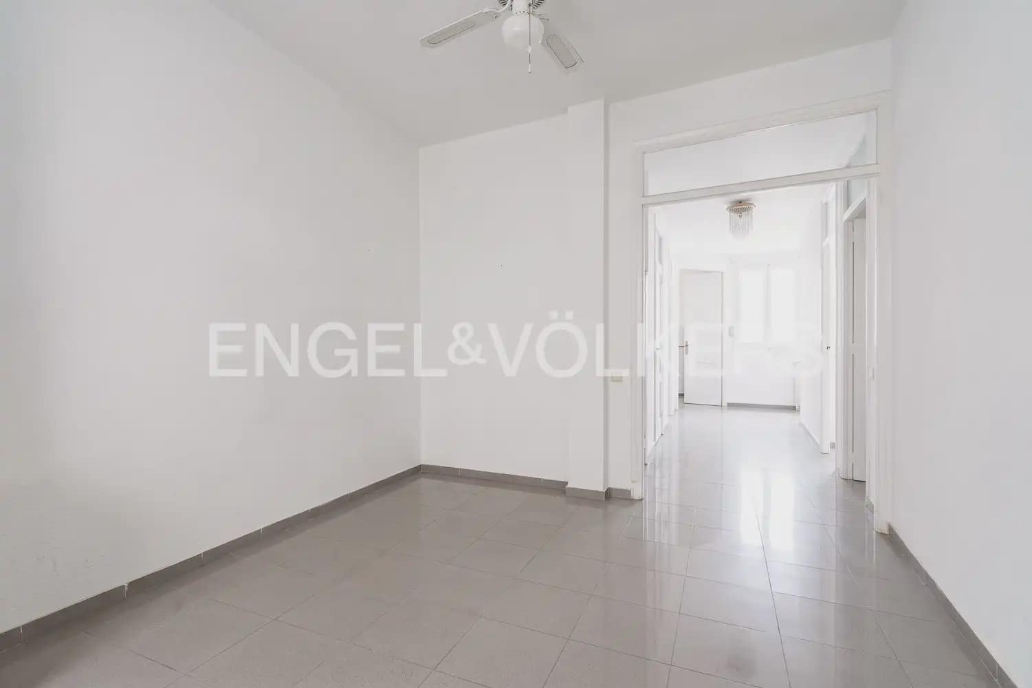 3 chambre Appartement à vendre à Valence ville - 1 100 000 € (Ref: 9897666)