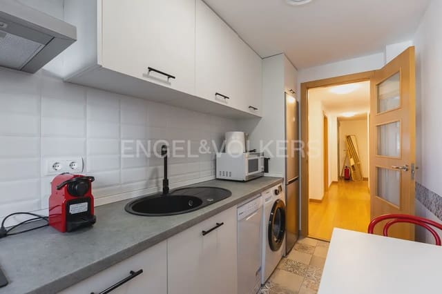 2 slaapkamer Flat te huur in Cabanyal-Canyamelar, Valencia stad met garage - € 2.000 (Ref: 9897667)