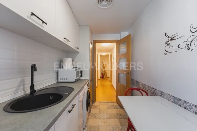 2 slaapkamer Flat te huur in Cabanyal-Canyamelar, Valencia stad met garage - € 2.000 (Ref: 9897667)