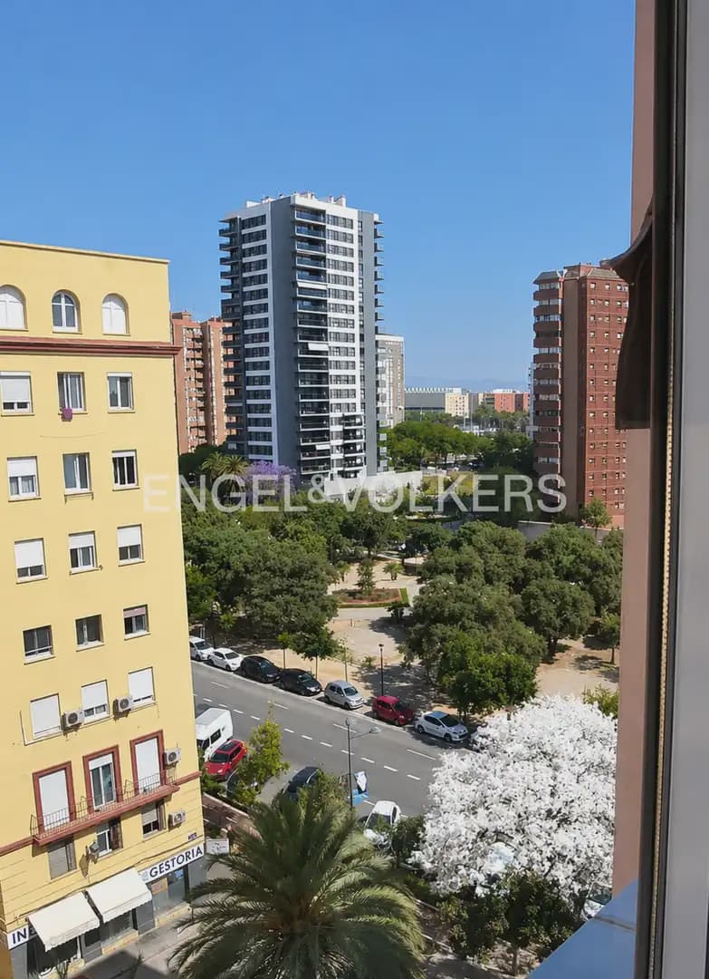 4 sypialnia Mieszkanie na sprzedaż w Miasto Walencja - 375 000 € (Ref: 9897669)