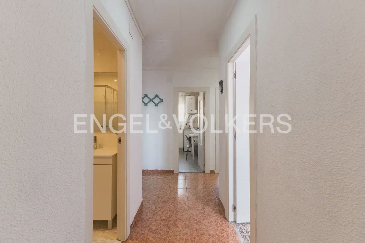 4 sypialnia Mieszkanie na sprzedaż w Miasto Walencja - 375 000 € (Ref: 9897669)