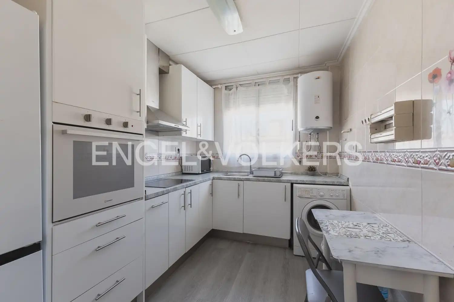 4 sypialnia Mieszkanie na sprzedaż w Miasto Walencja - 375 000 € (Ref: 9897669)