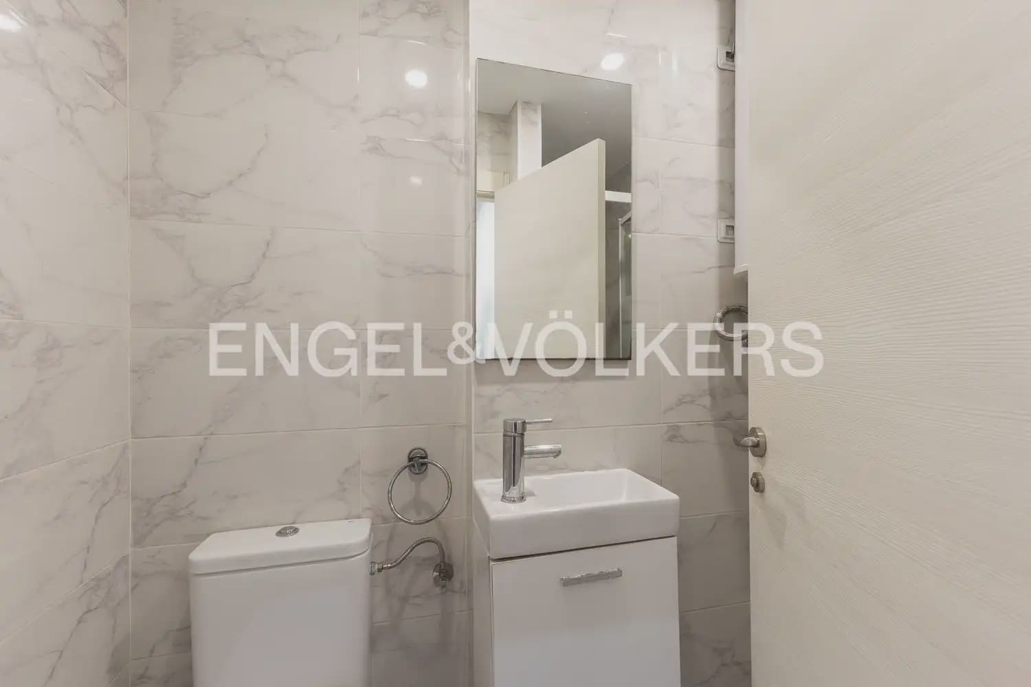 4 sypialnia Mieszkanie na sprzedaż w Miasto Walencja - 375 000 € (Ref: 9897669)