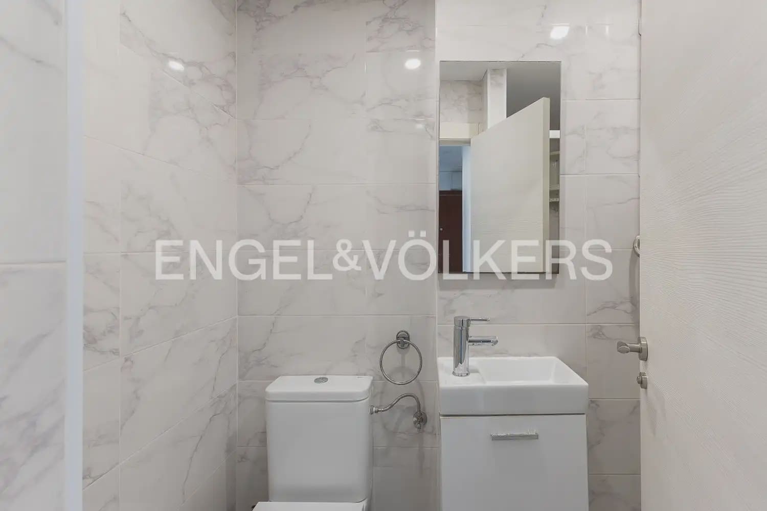 4 Zimmer Wohnung zu verkaufen in Valencia Stadt - 370.000 € (Ref: 9897669)